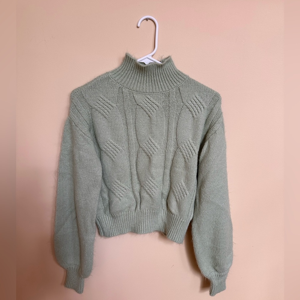 Turtle neck sweater